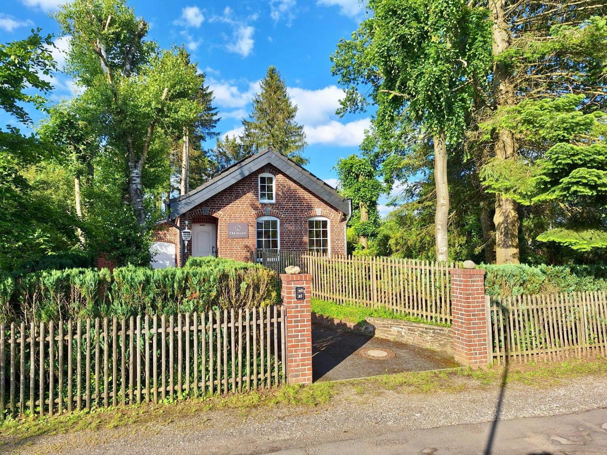 Freiraum Ferienhaus Hellenthal Exterior photo